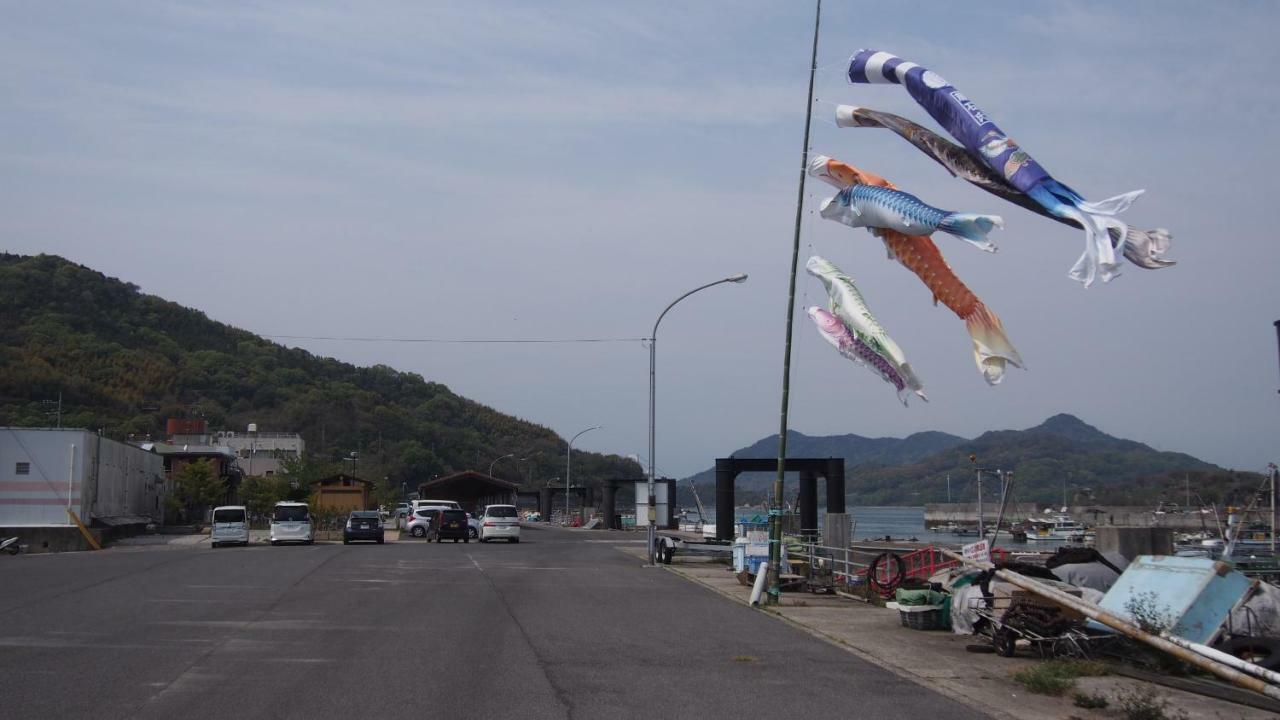 Guesthouse Kume Imabari Railway Station Dış mekan fotoğraf